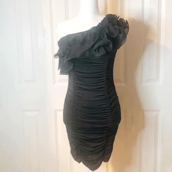 SOLD! Frederick’s of Hollywood -Sexy One-shoulder Ruffle Black Dress - Picture 2 of 10